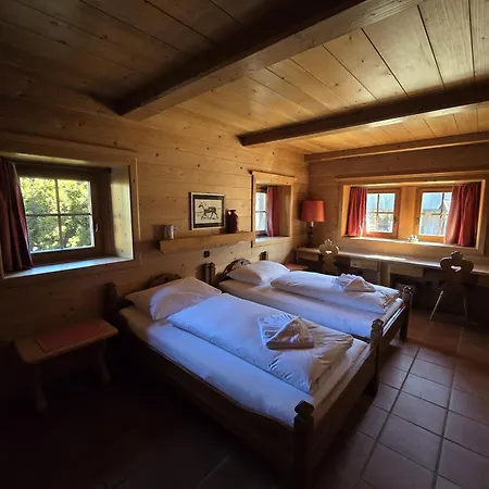 Fuchswirt Kelchsau Landgasthof-hotel Maison d'hôtes Hopfgarten im Brixental