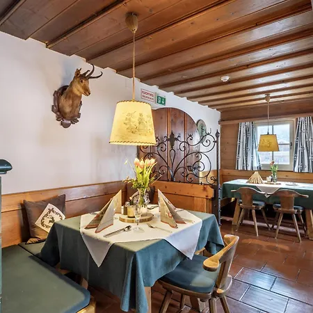 Fuchswirt Kelchsau Landgasthof-hotel 3*