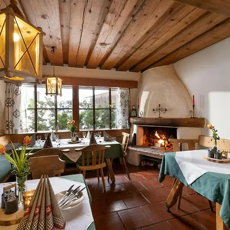 Fuchswirt Kelchsau Landgasthof-hotel